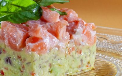 Tartar de Bonito con Aguacate y Mango